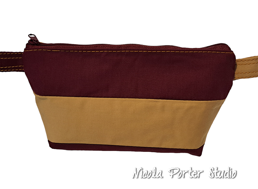 Claret & Gold Zip Pouch