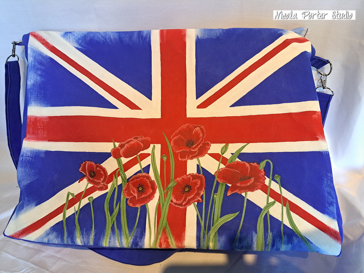 Extra Large Union Poppy Messenger Bag