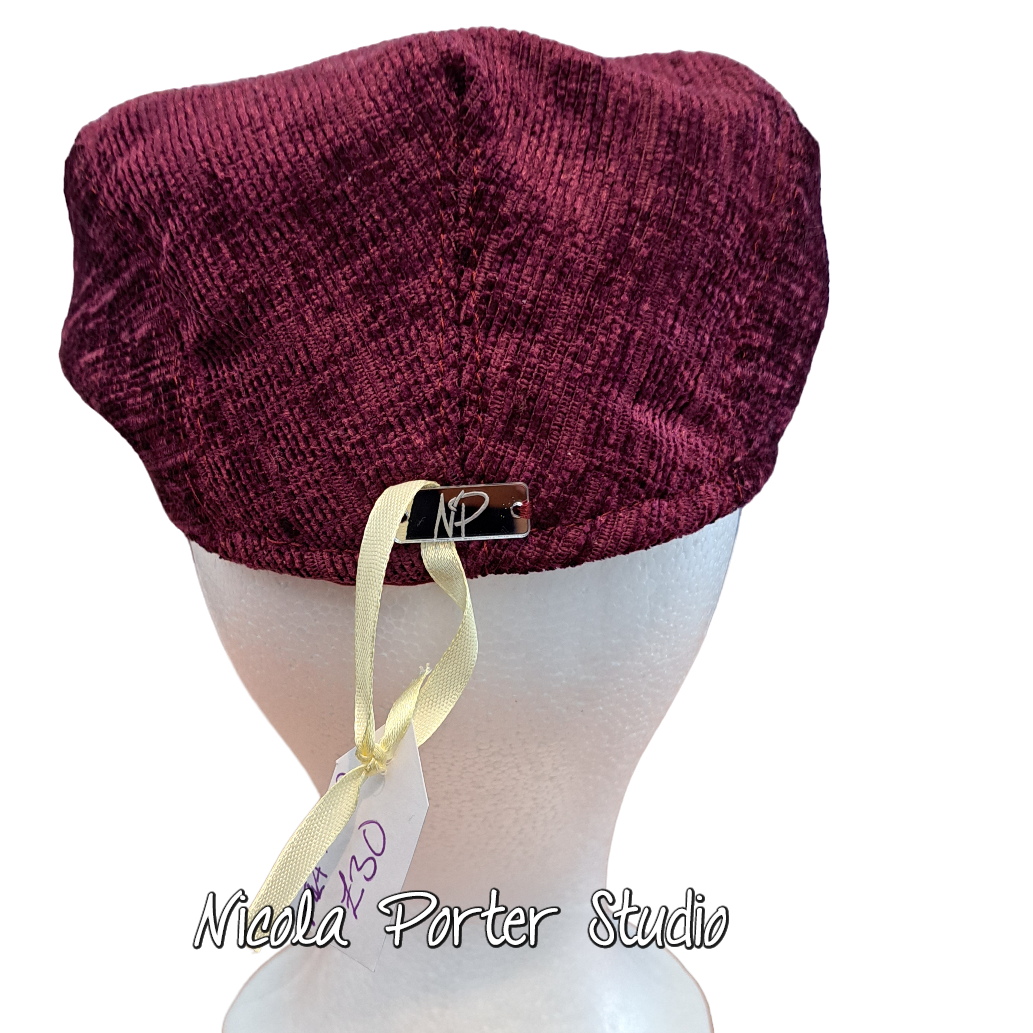 Handmade Wine Flat Cap (57cm)